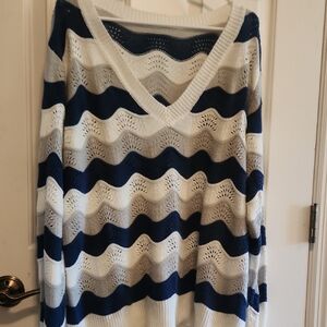 SHEIN Blue and Gray V-Neck Sweater with Chevron Pattern